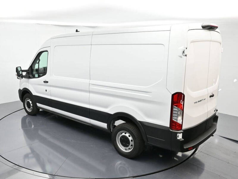 2025 Ford Transit 250
