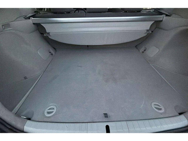 2015 Toyota Prius Three