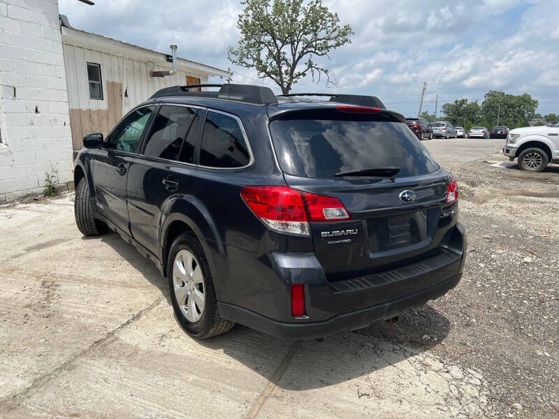 2011 Subaru Outback 2.5i Premium