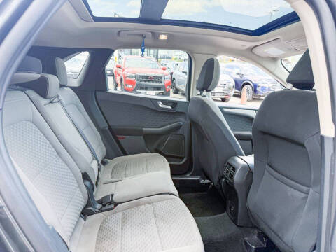 2020 Ford Escape SE