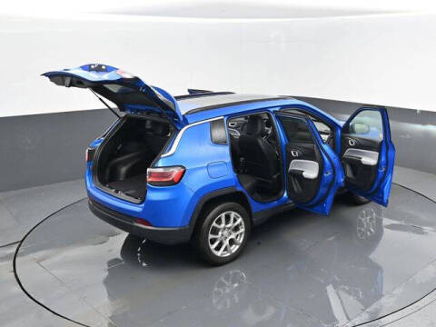 2024 Jeep Compass Latitude Lux