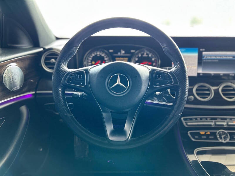 2017 Mercedes-Benz E-Class E 300 4MATIC
