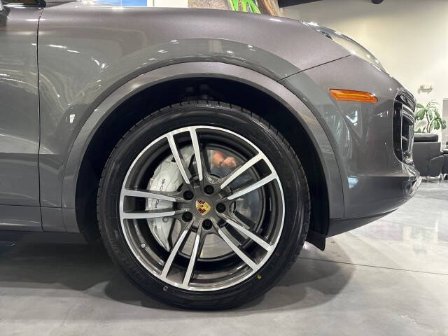 2020 Porsche Cayenne Turbo