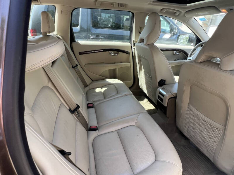 2012 Volvo XC70 3.2