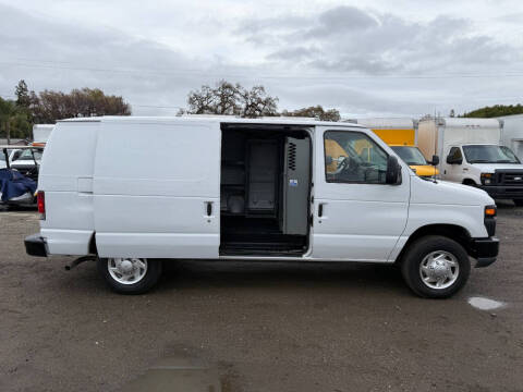 2010 Ford E-Series E-150