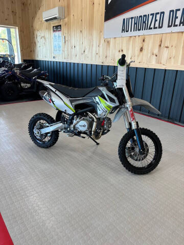 2025 Thumpstar TSR 140R