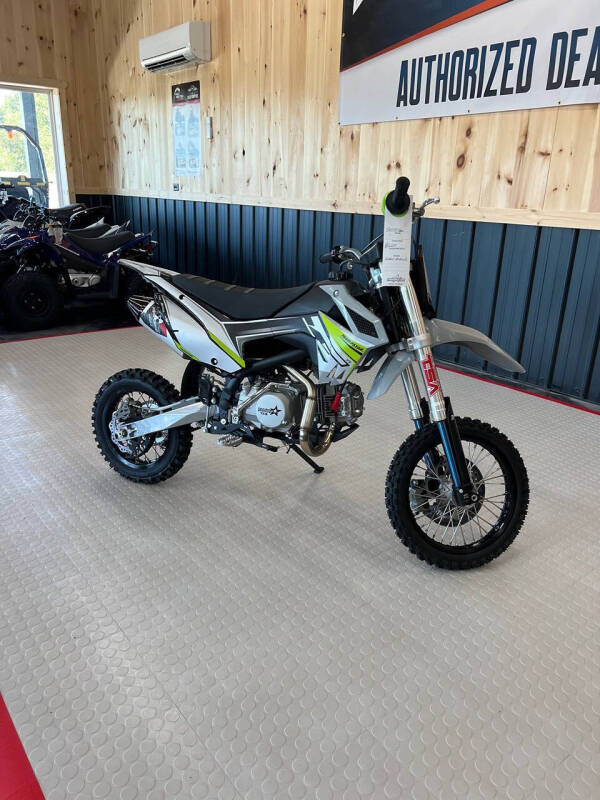 2025 Thumpstar TSR 140R