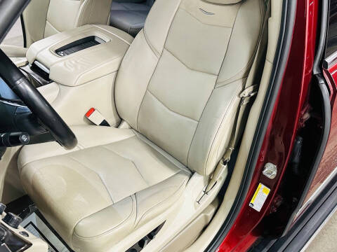 2018 Cadillac Escalade ESV Premium Luxury