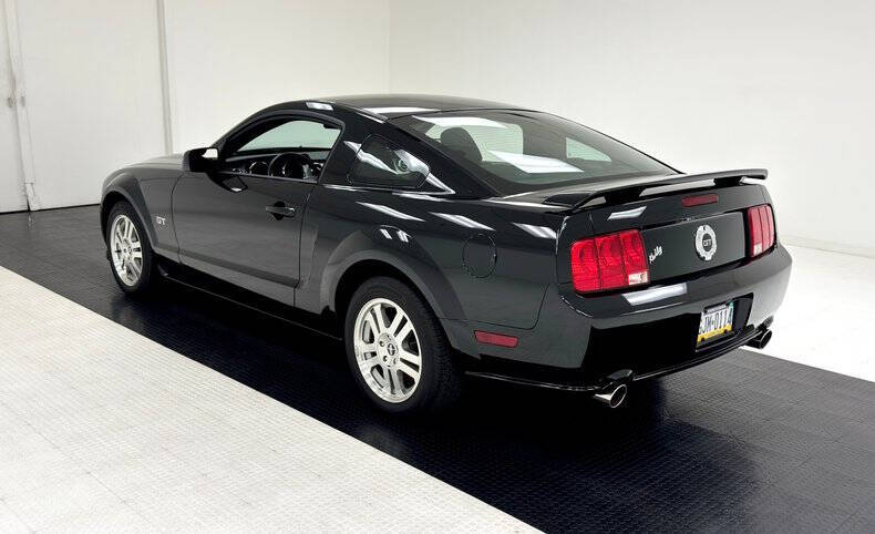 2006 Ford Mustang