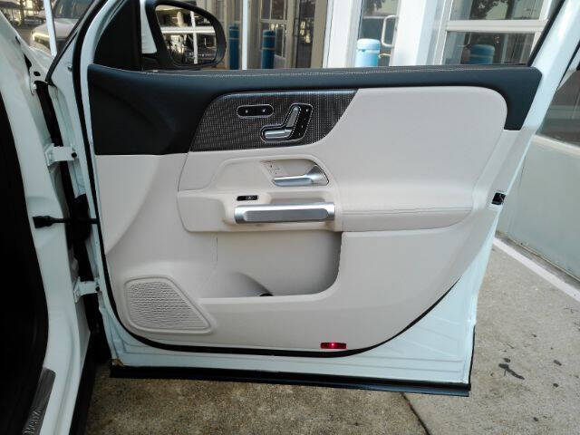 2022 Mercedes-Benz EQB EQB 300 4MATIC