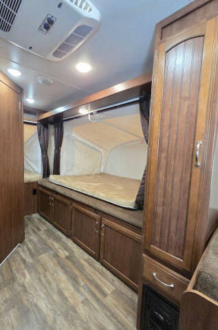 2017 Jayco Jay Feather