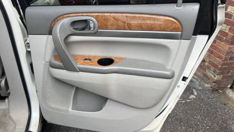 2011 Buick Enclave CXL-2