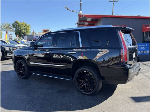 2017 Cadillac Escalade Luxury