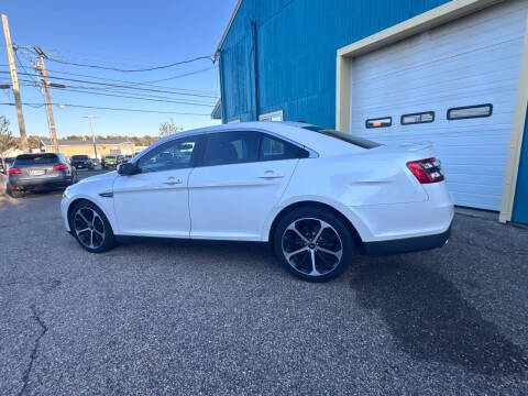 2015 Ford Taurus SEL