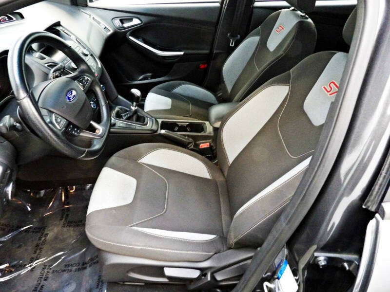 2018 Ford Focus ST