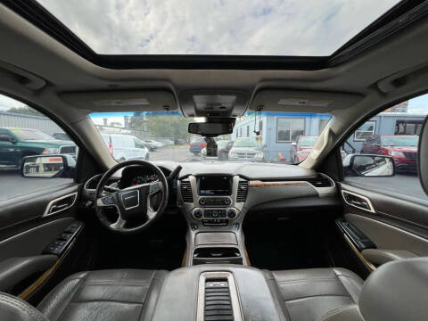 2017 GMC Yukon Denali