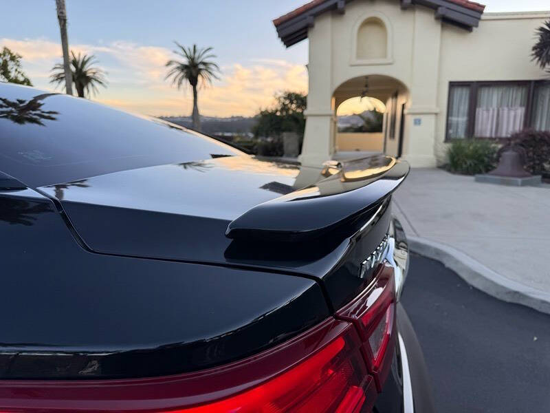 2017 Nissan Maxima 3.5 SR