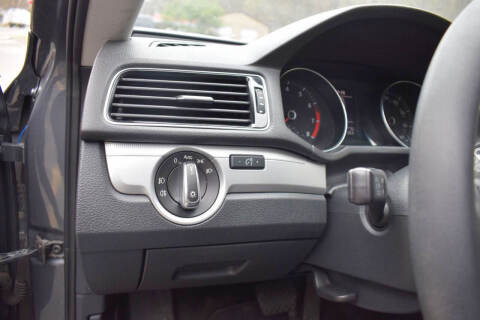 2017 Volkswagen Passat 1.8T S