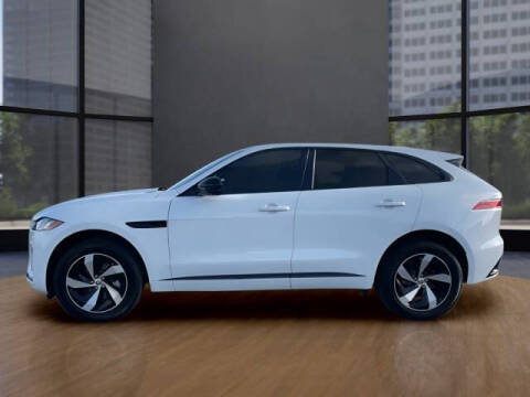 2025 Jaguar F-PACE P250 R-Dynamic S