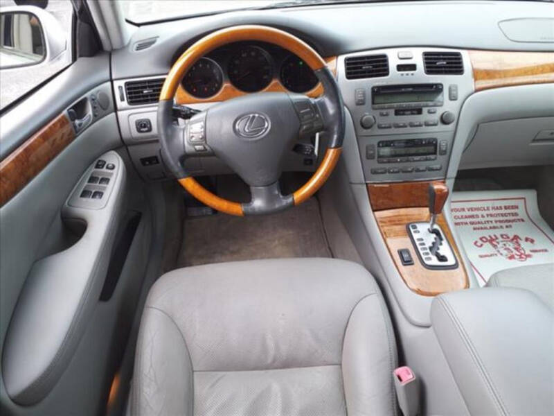 2005 Lexus ES 330