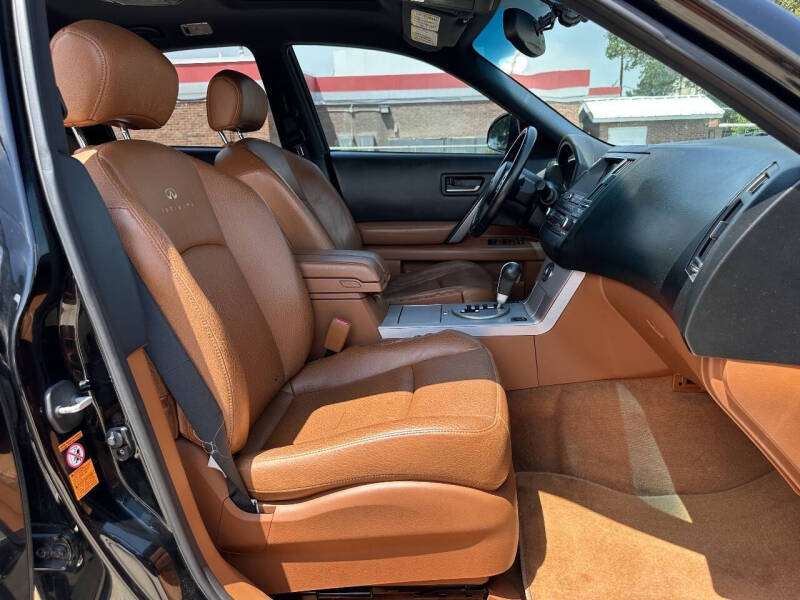 2004 Infiniti FX45