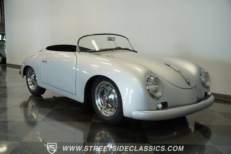 1966 Hurricane Speedster