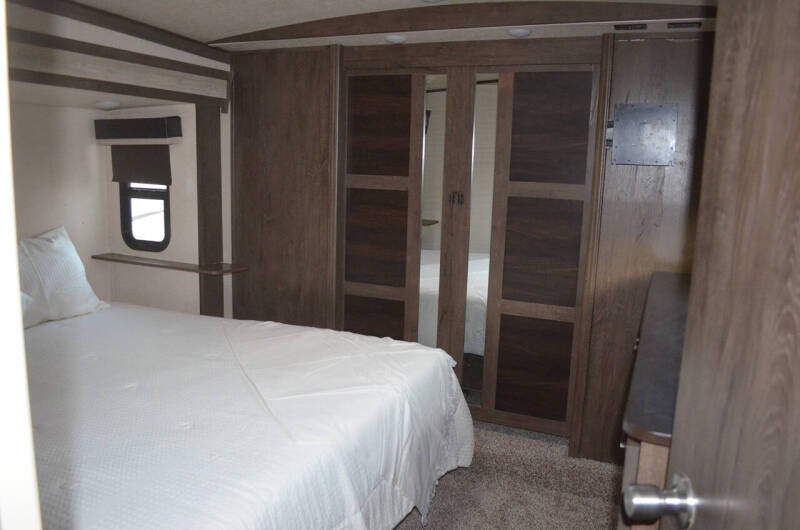 2019 Forest River Salem Hemisphere Hyper-Lyte