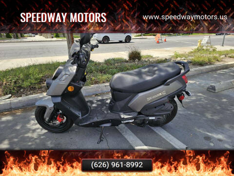 2023 Genuine Scooter Hooligan 170i