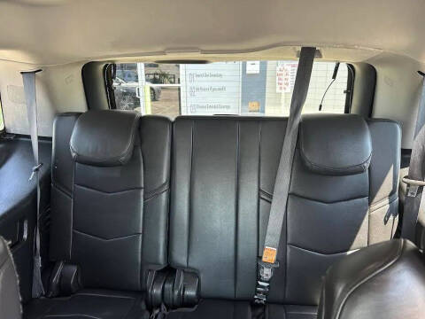 2019 Cadillac Escalade Luxury