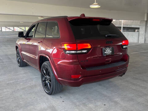 2019 Jeep Grand Cherokee Altitude