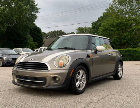 2013 MINI Hardtop for sale at GR Motor Company in Garner NC