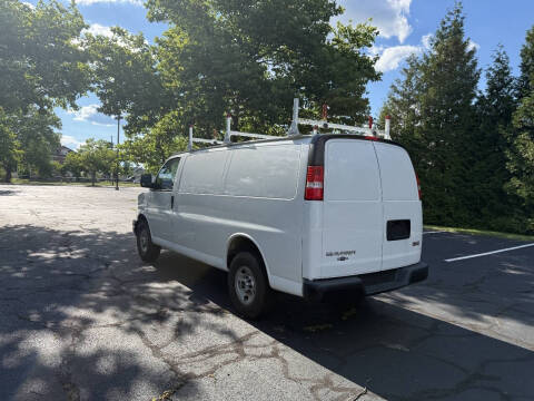 2020 GMC Savana 2500