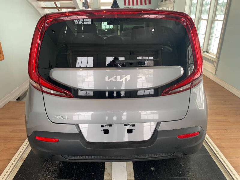 2022 Kia Soul LX