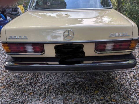 1977 Mercedes-Benz 300-Class