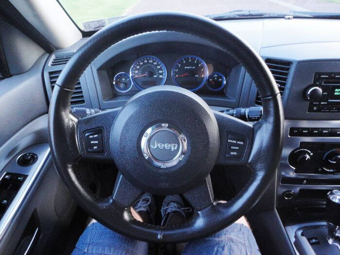 2006 Jeep Grand Cherokee SRT8