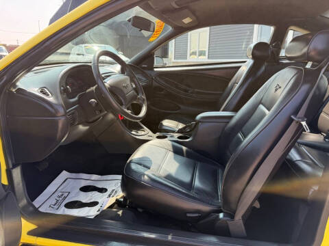 2002 Ford Mustang
