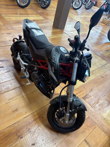 2023 QJMotor SRF135