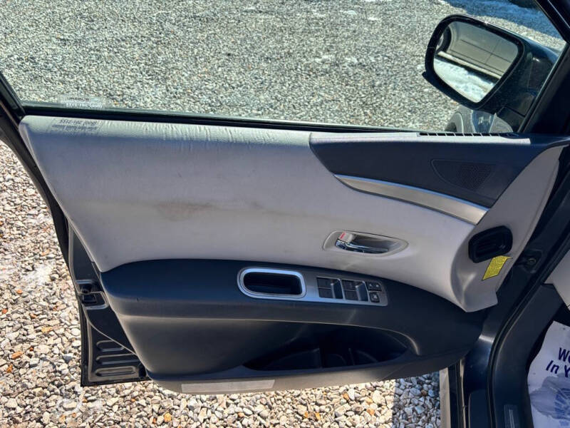 2007 Subaru B9 Tribeca 7-Pass.