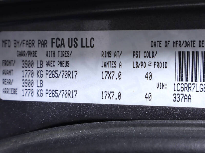 2018 RAM 1500 SLT