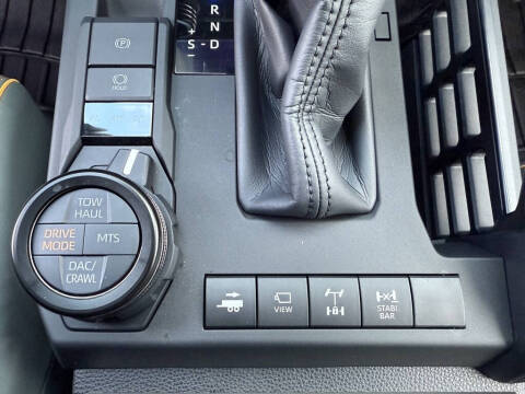 2025 Toyota 4Runner Trailhunter HV