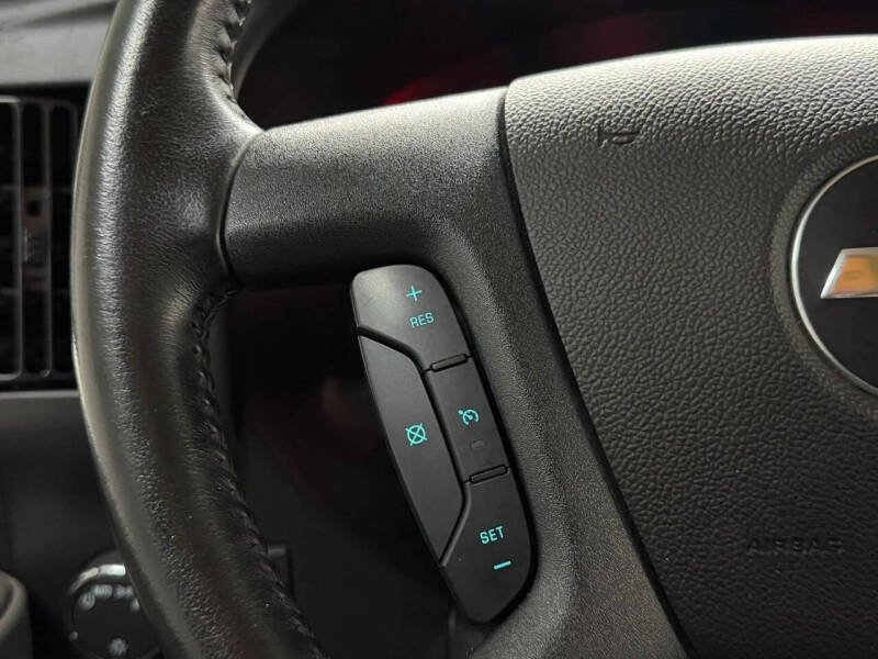2023 Chevrolet Express LS 3500