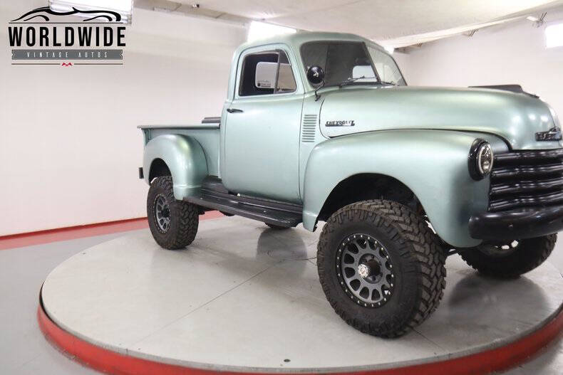 1952 Chevrolet Apache