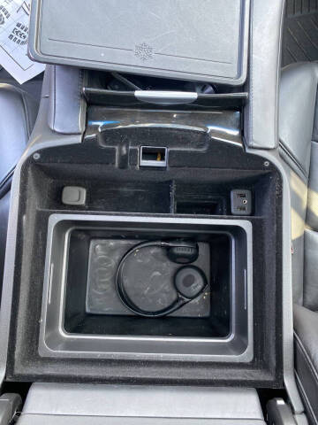 2019 Cadillac Escalade Platinum
