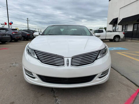 2014 Lincoln MKZ