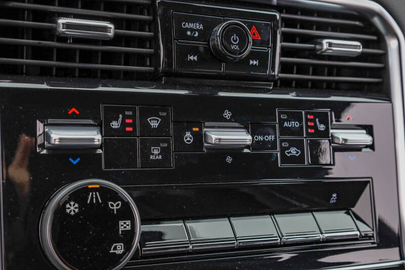 2025 Nissan Armada SL