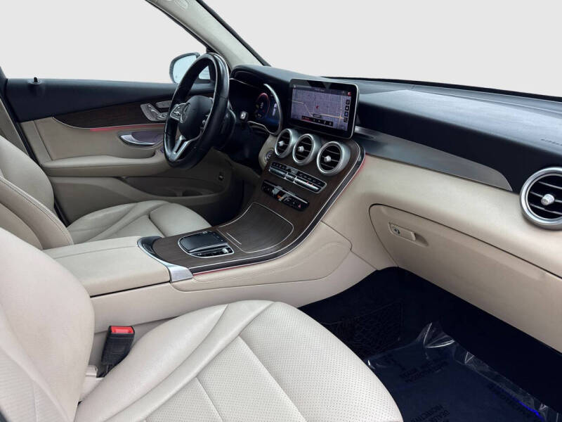 2020 Mercedes-Benz GLC GLC 300 4MATIC