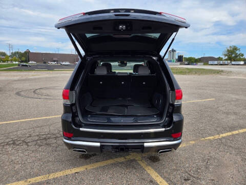 2018 Jeep Grand Cherokee Summit