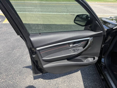 2018 BMW 3 Series 330i xDrive