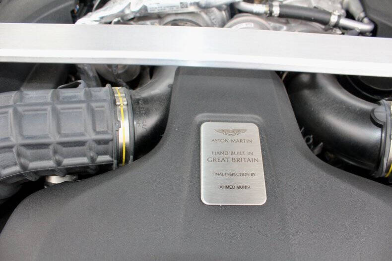 2023 Aston Martin Vantage
