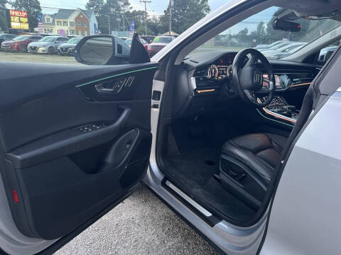 2019 Audi Q8 quattro Premium Plus 55 TFSI